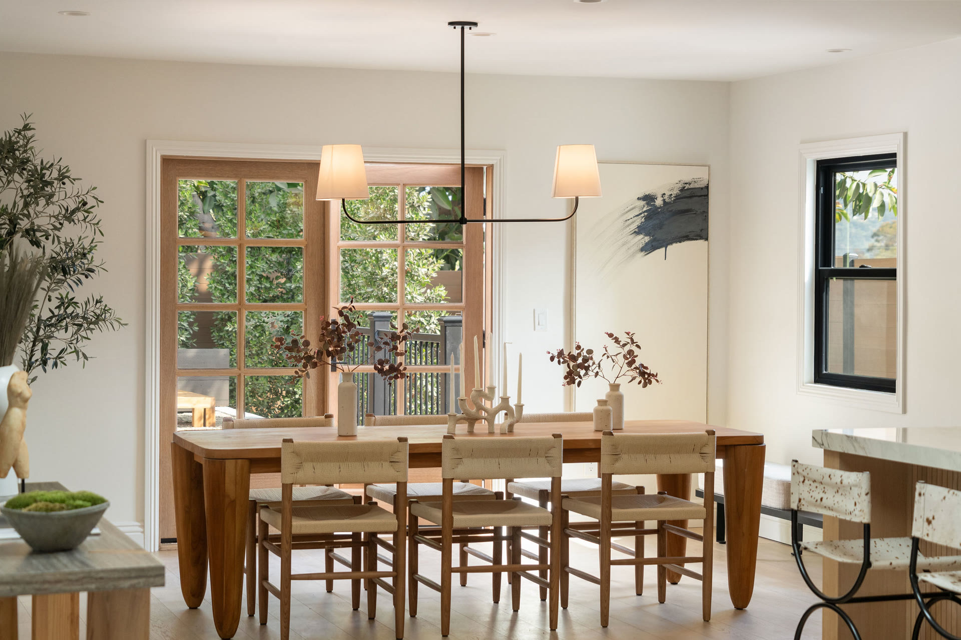 2607 Locksley — 3